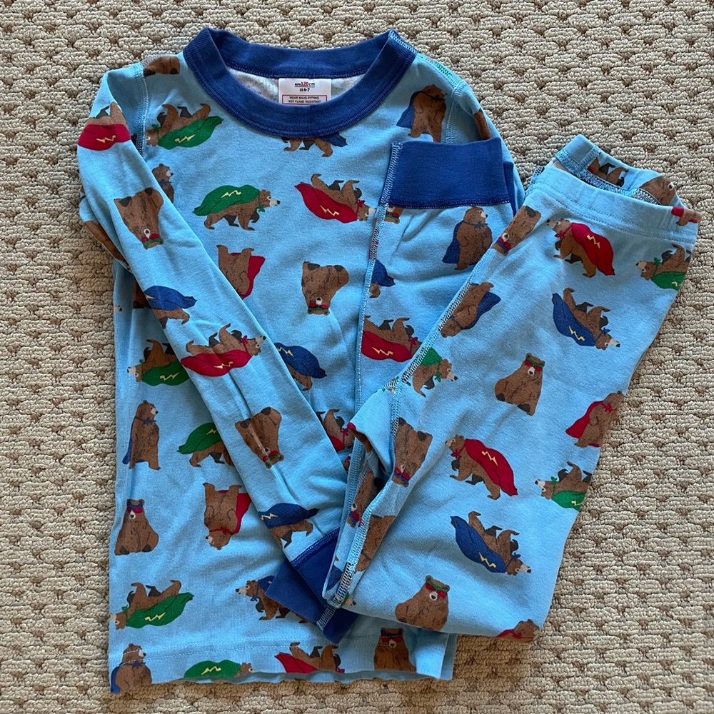 Hanna Andersson Long Pajamas size 6-7